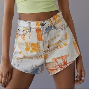 High waisted designed short